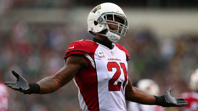 PHILADELPHIA, PA - OCTOBER 08: Patrick Peterson #21 of the Arizona Cardinals celebrates an interception by teammate Antoine Bethea #41 (not pictured) against the Philadelphia Eagles during the second quarter at Lincoln Financial Field on October 8, 2017 in Philadelphia, Pennsylvania.