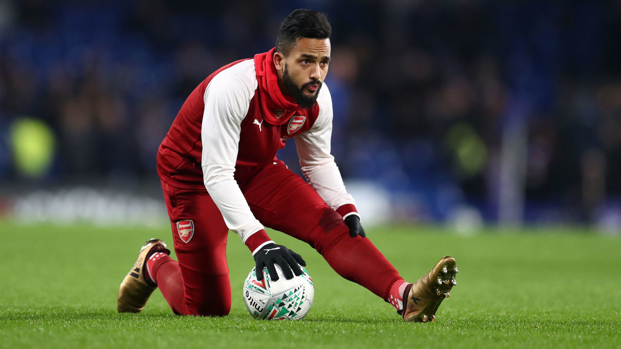 LONDON, ENGLAND - JANUARY 10: Theo Walcott of Arsenal during the Carabao Cup Semi-Final First Leg match between Chelsea and Arsenal at Stamford Bridge on January 10, 2018 in London, England.