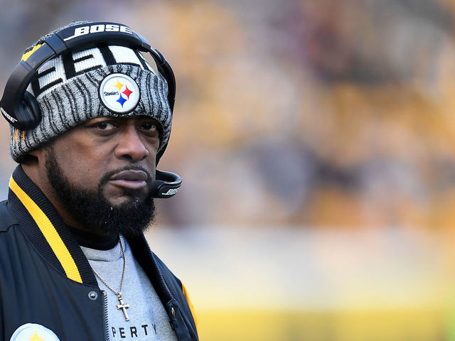 PITTSBURGH, PA - DECEMBER 31: Head coach Mike Tomlin of the Pittsburgh Steelers looks on from the sidelines in the second quarter during the game against the Cleveland Browns at Heinz Field on December 31, 2017 in Pittsburgh, Pennsylvania.