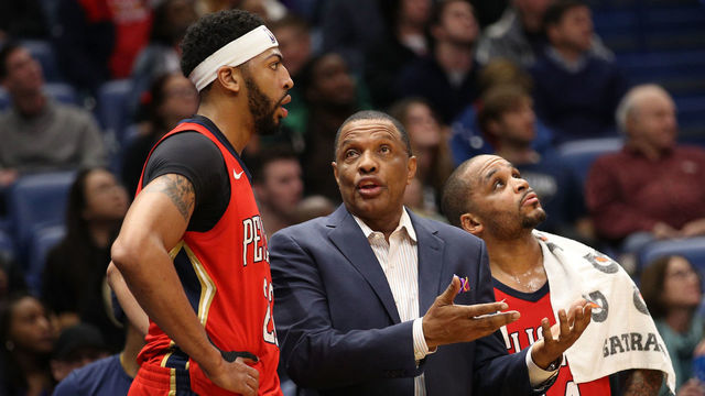 NEW ORLEANS, LA - DECEMBER 13: Head coach Alvin Gentry talks with Anthony Davis #23 of the New Orleans Pelicans during the game against the Milwaukee Bucks at Smoothie King Center on December 13, 2017 in New Orleans, Louisiana.