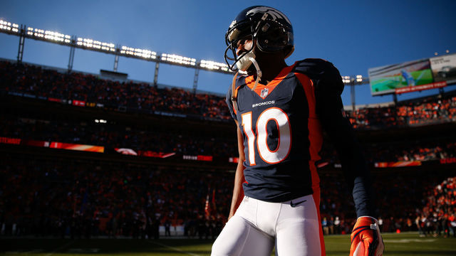 DENVER, CO - DECEMBER 10: Wide receiver Emmanuel Sanders #10 of the Denver Broncos on the field during pre-game before taking on the New York Jets at Sports Authority Field at Mile High on December 10, 2017 in Denver, Colorado.