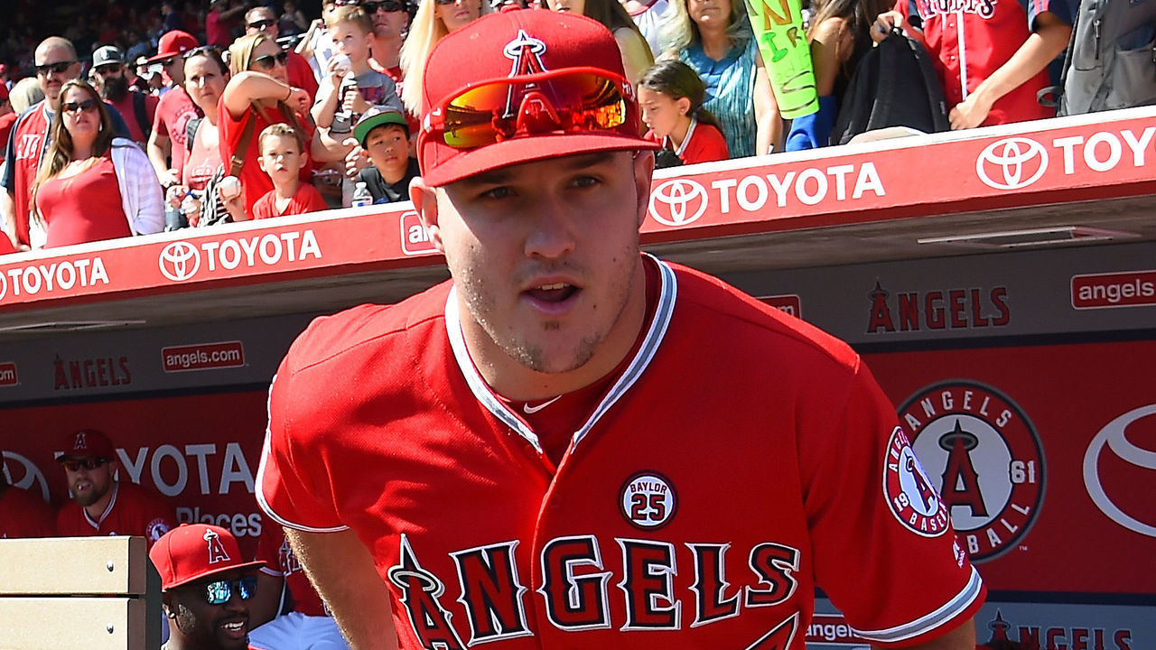 ANAHEIM, CA - OCTOBER 01: Mike Trout #27 of the Los Angeles Angels of Anaheim runs on to the field for the final game of the season against the Seattle Mariners at Angel Stadium of Anaheim on October 1, 2017 in Anaheim, California.