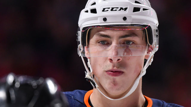 MONTREAL, QC - DECEMBER 09: Ryan Nugent-Hopkins #93 of the Edmonton Oilers looks on against the Montreal Canadiens during the NHL game at the Bell Centre on December 9, 2017 in Montreal, Quebec, Canada. The Edmonton Oilers defeated the Montreal Canadiens 6-2.