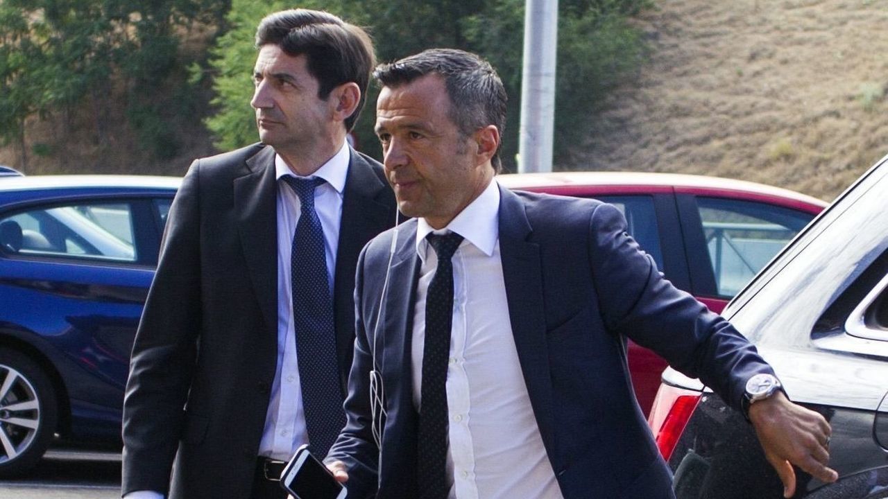 POZUELO DE ALARCON, SPAIN - JUNE 27: The agent of Portuguese soccer players, Jorge Mendes (R) arrives to Pozuelo de Alarcon Court to declare by the alleged tax evasion of 5.6 million euros of the former player of Atletico Madrid, Falcao, currently in Monaco, on June 27, 2017 in Pozuelo de Alarcon, Spain.