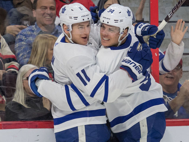 Maple Leafs rally in 3rd for 1st regulation win since December