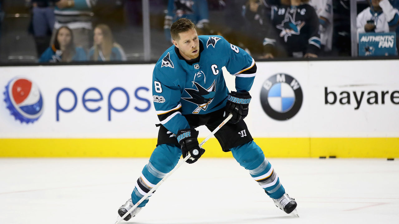 SAN JOSE, CA - OCTOBER 04: Joe Pavelski #8 of the San Jose Sharks warms up before their game against the Philadelphia Flyers at SAP Center on October 4, 2017 in San Jose, California.