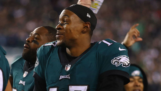 PHILADELPHIA, PA - JANUARY 21: Alshon Jeffery #17 of the Philadelphia Eagles reacts after scoring a fourth quarter touchdown reception against the Minnesota Vikings in the NFC Championship game at Lincoln Financial Field on January 21, 2018 in Philadelphia, Pennsylvania.