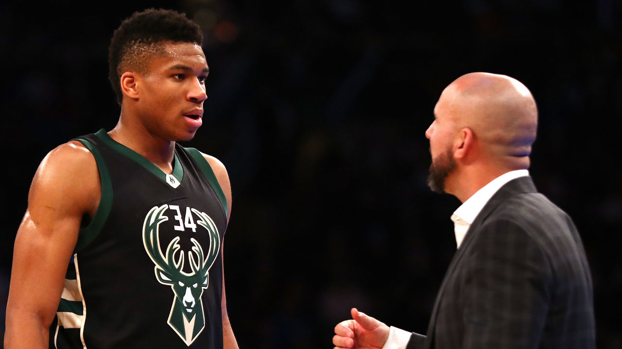 NEW YORK, NY - JANUARY 04: Giannis Antetokounmpo #34 of the Milwaukee Bucks speaks to Head coach Jason Kidd of the Milwaukee Bucks during their game against the New York Knicks at Madison Square Garden on January 4, 2017 in New York City. NOTE TO USER: User expressly acknowledges and agrees that, by downloading and/or using this Photograph, user is consenting to the terms and conditions of the Getty Images License Agreement.