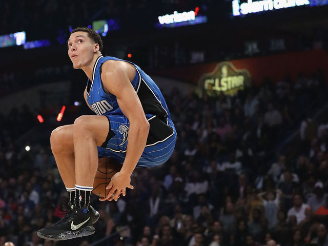 NEW ORLEANS, LA - FEBRUARY 18: Aaron Gordon #00 of the Orlando Magic competes in the 2017 Verizon Slam Dunk Contest at Smoothie King Center on February 18, 2017 in New Orleans, Louisiana. NOTE TO USER: User expressly acknowledges and agrees that, by downloading and/or using this photograph, user is consenting to the terms and conditions of the Getty Images License Agreement.