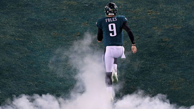PHILADELPHIA, PA - JANUARY 21: Nick Foles #9 of the Philadelphia Eagles runs out on to the field prior to the NFC Championship game against the Minnesota Vikings at Lincoln Financial Field on January 21, 2018 in Philadelphia, Pennsylvania.