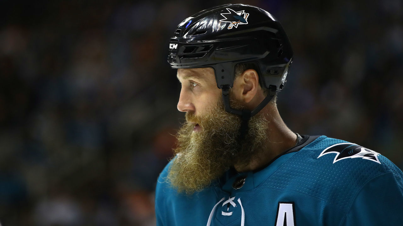SAN JOSE, CA - OCTOBER 04: Joe Thornton #19 of the San Jose Sharks in action against the Philadelphia Flyers at SAP Center on October 4, 2017 in San Jose, California.