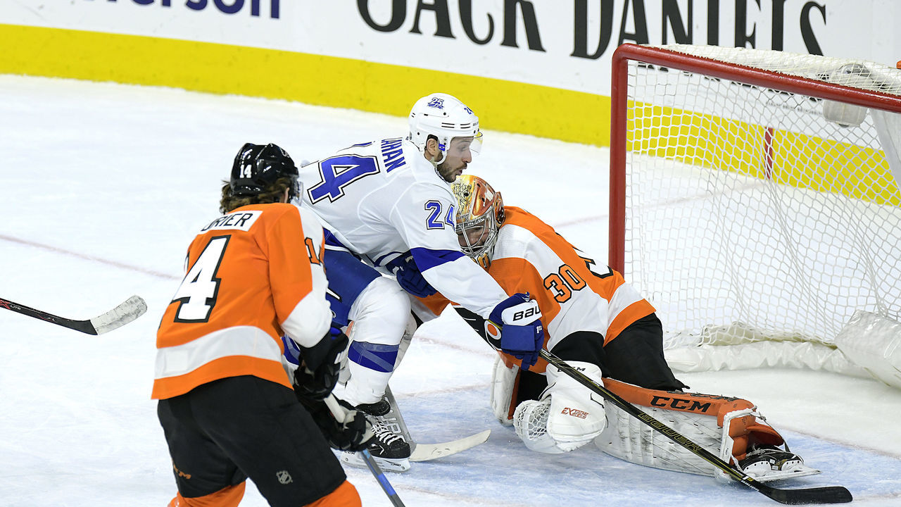PHILADELPHIA, PA - JANUARY 25: Tampa Bay Lightning right wing Ryan Callahan (24) slips one past Philadelphia Flyers goaltender Michal Neuvirth (30) during the NHL game between the Tampa Bay Lightning and the Philadelphia Flyers on January 25, 2018 at the Wells Fargo Center in Philadelphia PA.