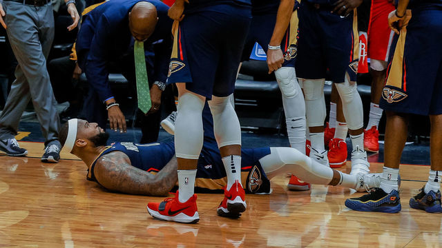 Report: Cousins out for season with torn Achilles