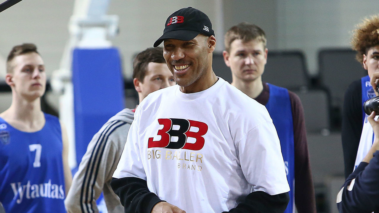 PRIENAI, LITHUANIA - JANUARY 05: LaVar Ball, father of LaMelo and LiAngelo Ball talks to the team during a first training session with Lithuania Basketball team Vytautas Prienai on January 5, 2018 in Prienai, Lithuania.