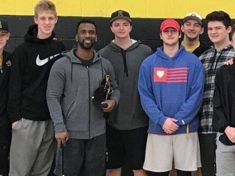 How 1 tweet led to a Pittsburgh HS coach throwing BP to McCutchen