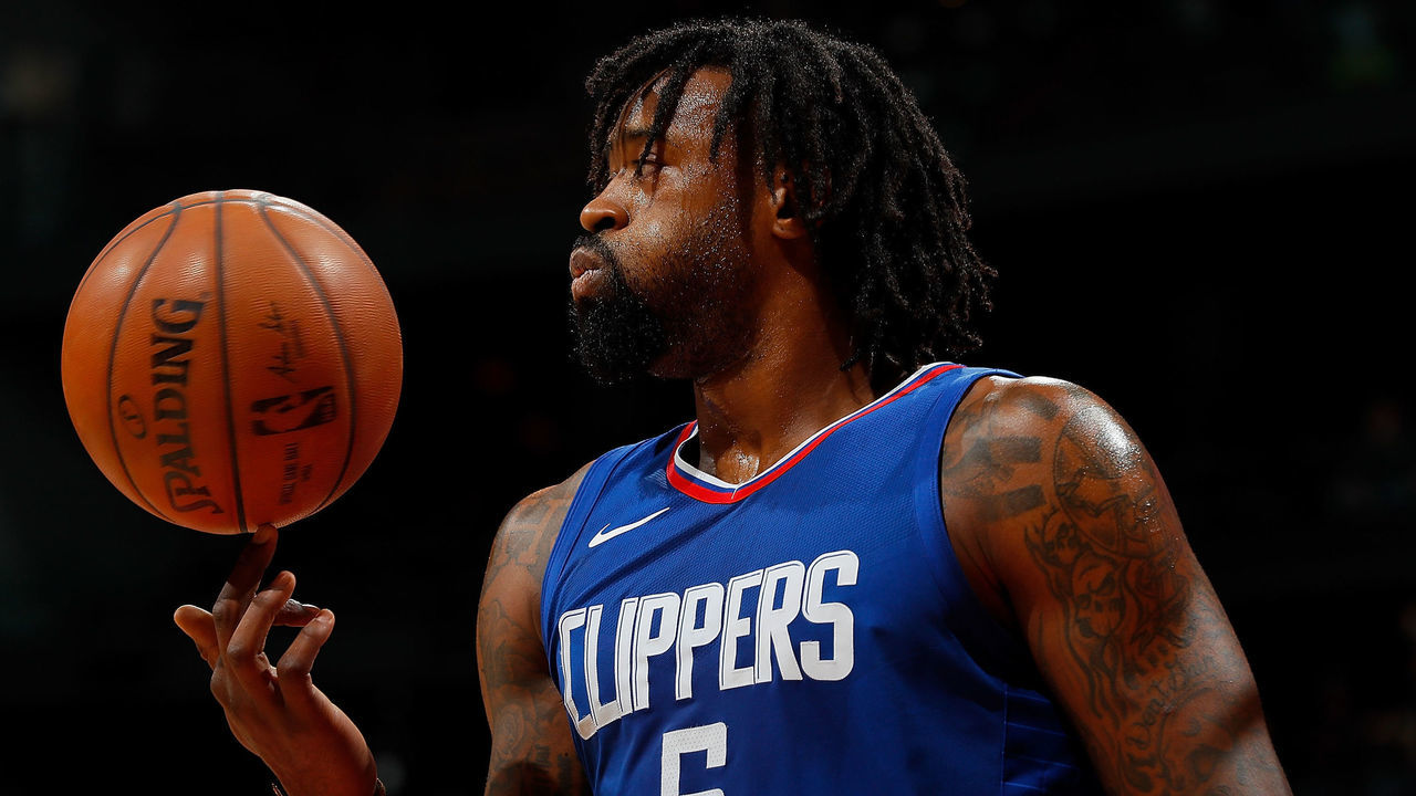 ATLANTA, GA - NOVEMBER 22: DeAndre Jordan #6 of the LA Clippers reacts during the game against the Atlanta Hawks at Philips Arena on November 22, 2017 in Atlanta, Georgia.