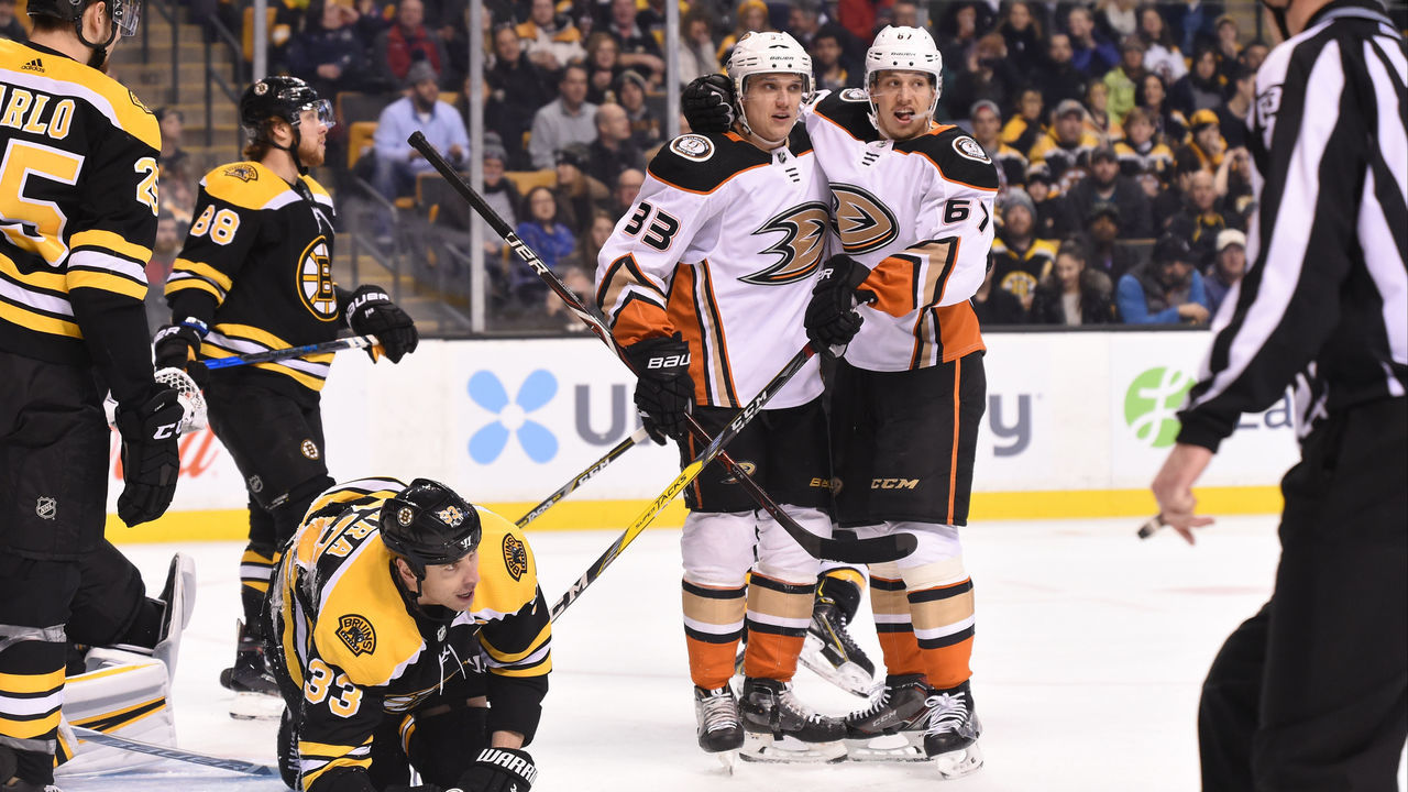 BOSTON, MA - JANUARY 30: Jakob Silfverberg #33 and Rickard Rakell #67 of the Anaheim Ducks celebrate a goal against the Boston Bruins at the TD Garden on January 30, 2018 in Boston, Massachusetts.