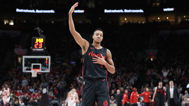 McCollum drops 50 points in 3 quarters vs. Bulls