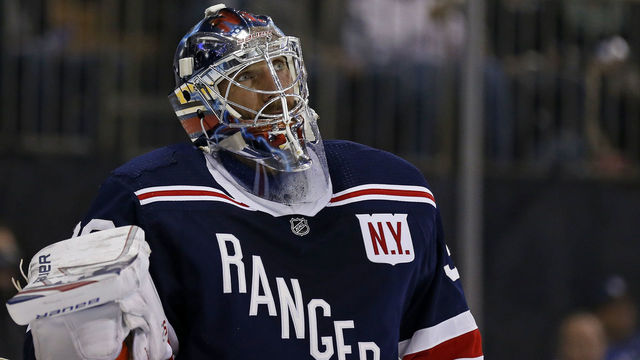 Rangers' Lundqvist moves into top 10 in all-time saves in NHL history
