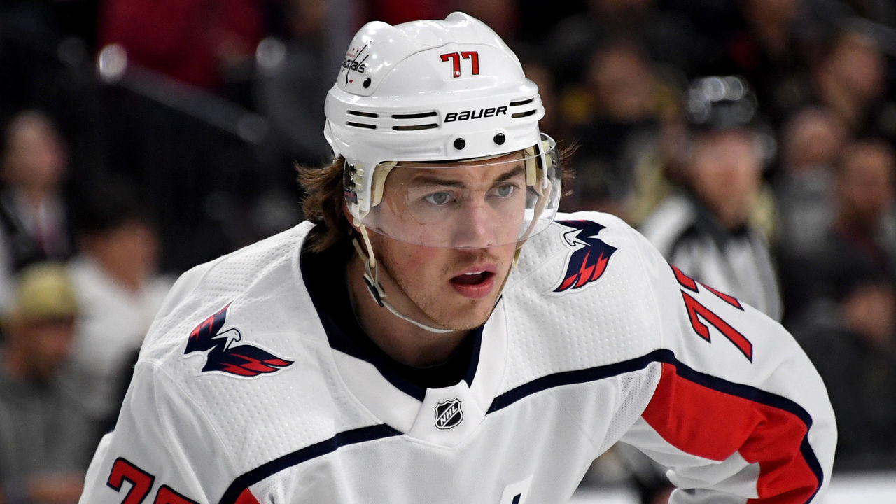 LAS VEGAS, NV - DECEMBER 23: T.J. Oshie #77 of the Washington Capitals waits for a faceoff in the first period of a game against the Vegas Golden Knights at T-Mobile Arena on December 23, 2017 in Las Vegas, Nevada. The Golden Knights won 3-0.