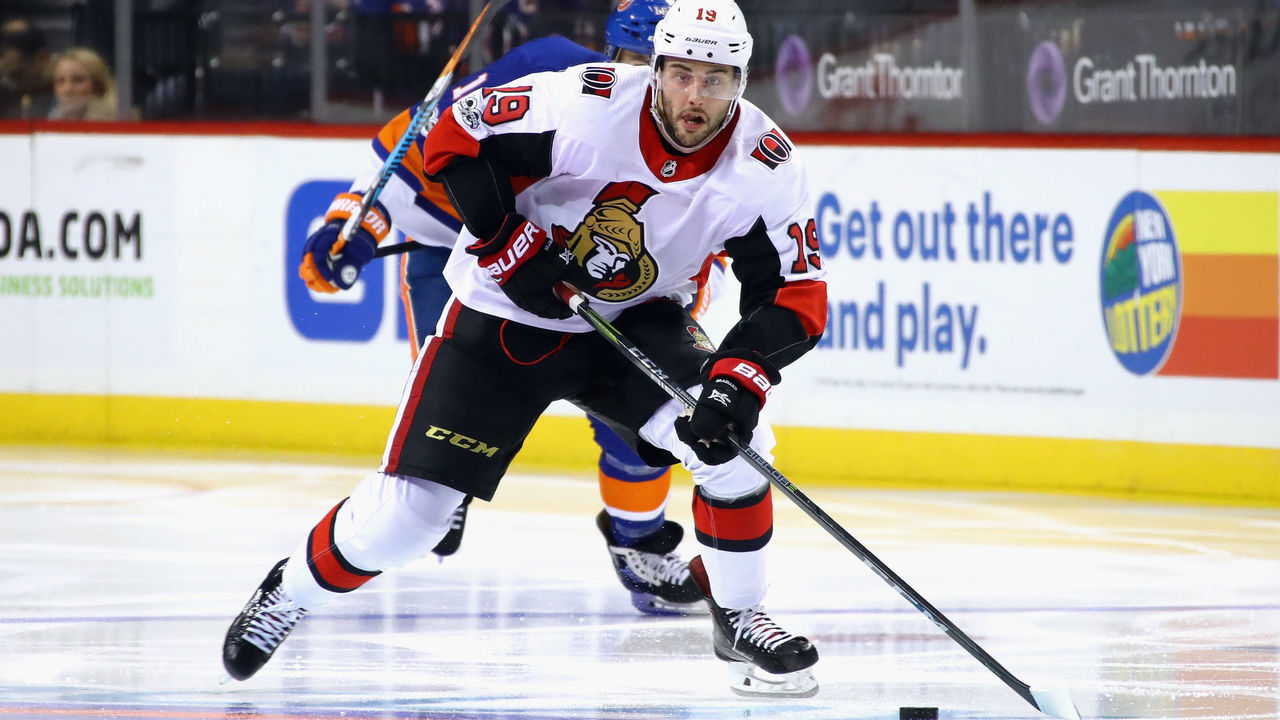 NEW YORK, NY - DECEMBER 01: Derick Brassard #19 of the Ottawa Senators skates against the New York Islanders at the Barclays Center on December 1, 2017 in the Brooklyn borough of New York City. The Senators defeated the Islanders 6-5.