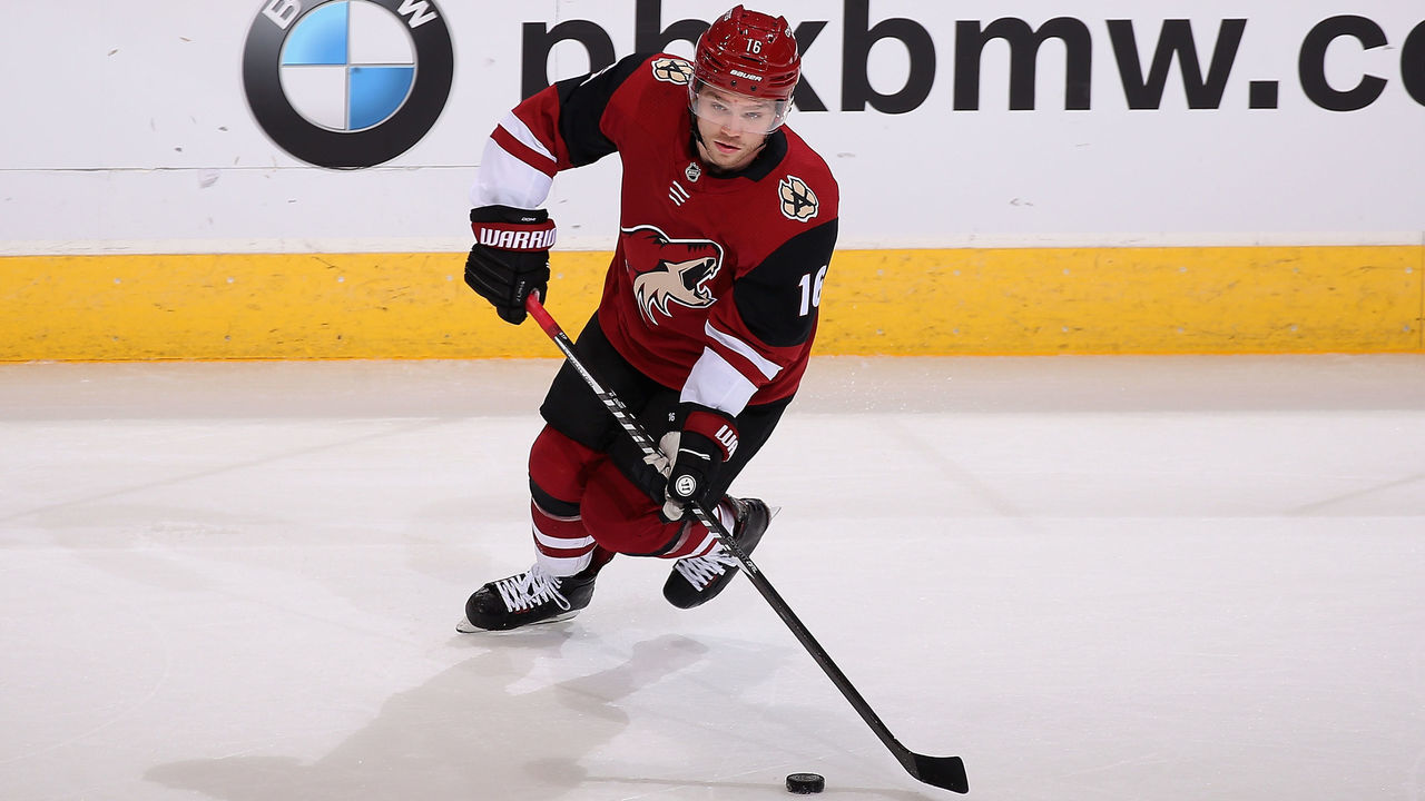 GLENDALE, AZ - JANUARY 22: Max Domi #16 of the Arizona Coyotes skates with the puck during the NHL game against the New York Islanders at Gila River Arena on January 22, 2018 in Glendale, Arizona. The Coyotes defeated the Islanders 3-2 in overtime.