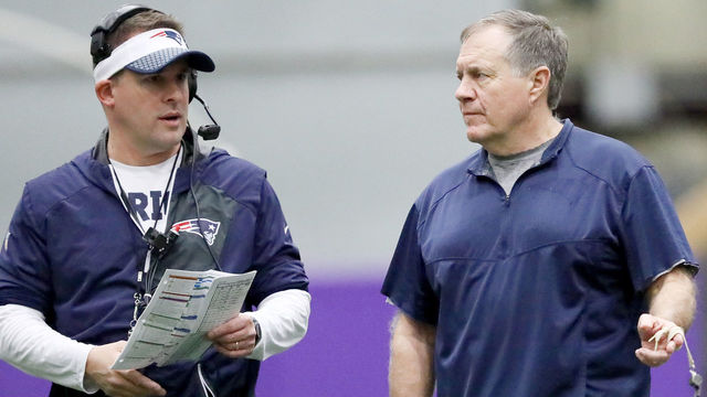 EDEN PRAIRIE, MN - FEBRUARY 02: Offensive coordinator Josh McDaniels and head coach Bill Belichick of the New England Patriots talks during the New England Patriots practice on February 2, 2018 at Winter Park in Eden Prairie, Minnesota. The New England Patriots will play the Philadelphia Eagles in Super Bowl LII on February 4.