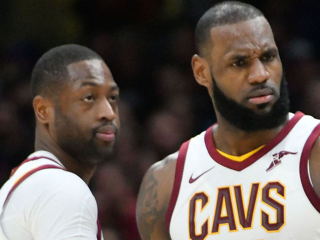 Cavs' Wade: 'Nobody's coming to save us'