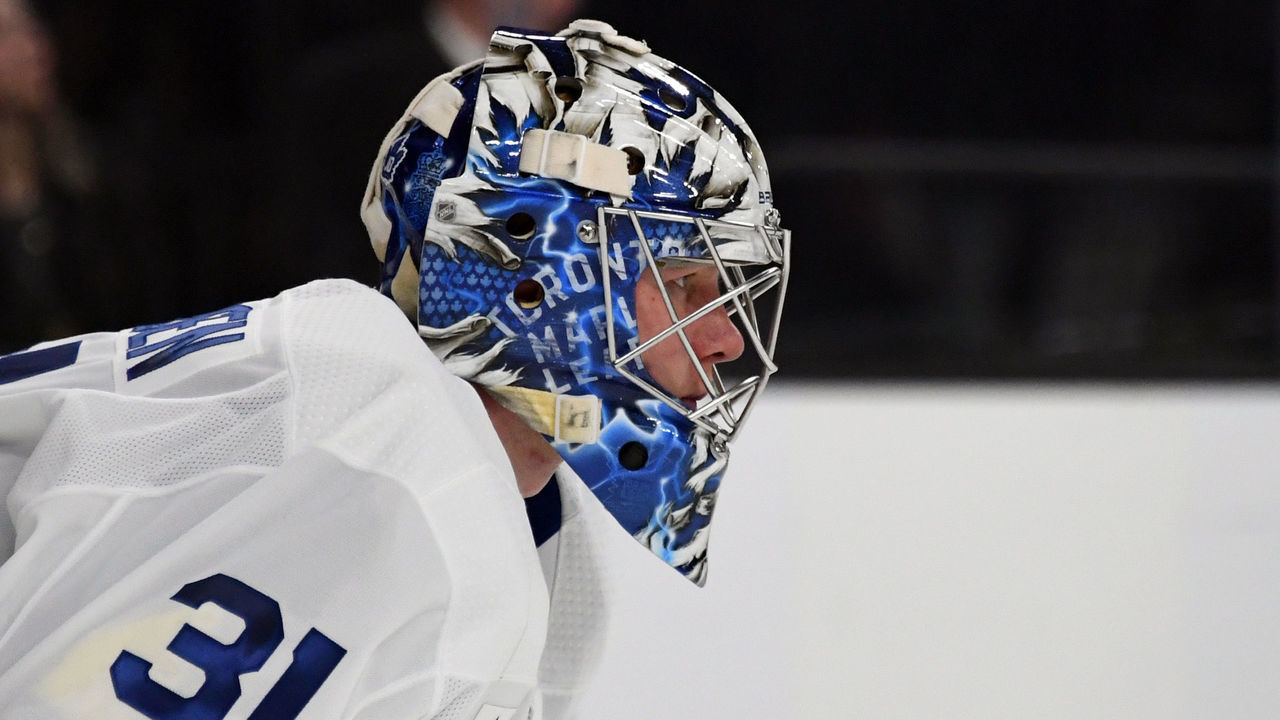 LAS VEGAS, NV - DECEMBER 31: Frederik Andersen #31 of the Toronto Maple Leafs tends net in the second period of a game against the Vegas Golden Knights at T-Mobile Arena on December 31, 2017 in Las Vegas, Nevada. The Golden Knights won 6-3.