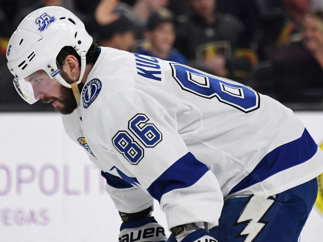 LAS VEGAS, NV - DECEMBER 19: Nikita Kucherov #86 of the Tampa Bay Lightning takes a break during a stop in play in the second period of a game against the Vegas Golden Knights at T-Mobile Arena on December 19, 2017 in Las Vegas, Nevada. The Golden Knights won 4-3.