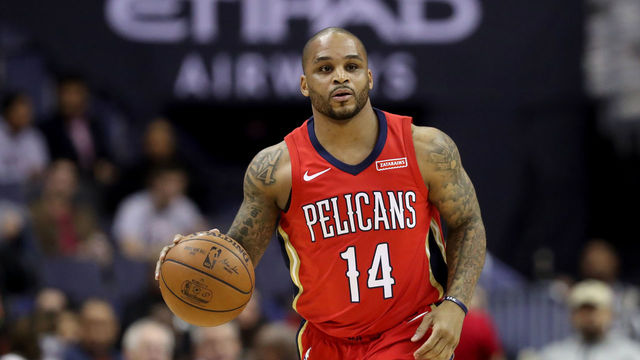 WASHINGTON, DC - DECEMBER 19: Jameer Nelson #14 of the New Orleans Pelicans dribbles the ball against the Washington Wizards in the first half at Capital One Arena on December 19, 2017 in Washington, DC.