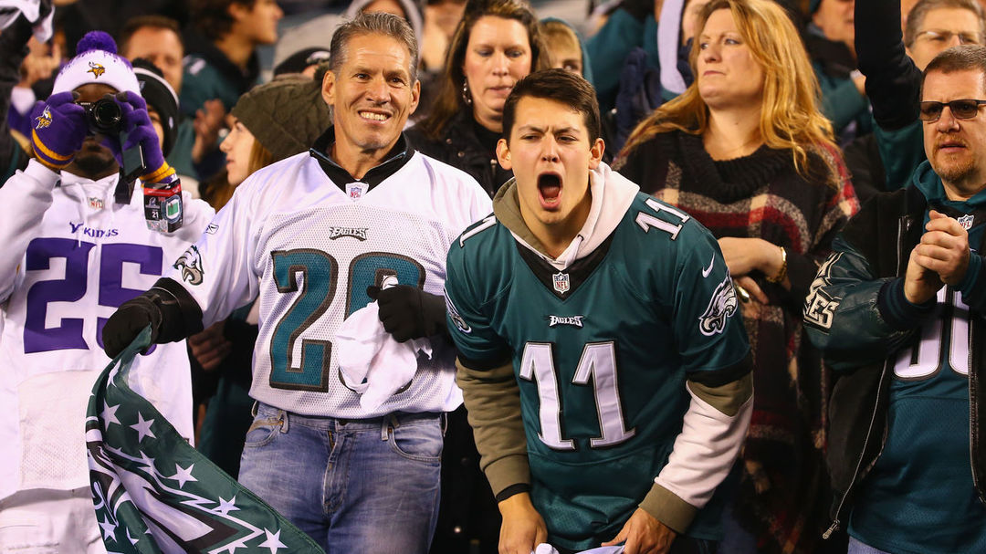 Look: Fans draw NFL team logos from memory with hilarious | theScore