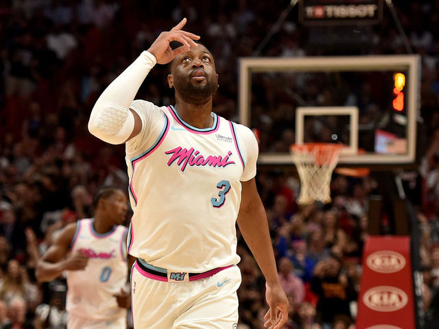 Wade comes up clutch in euphoric return, but Heat need more