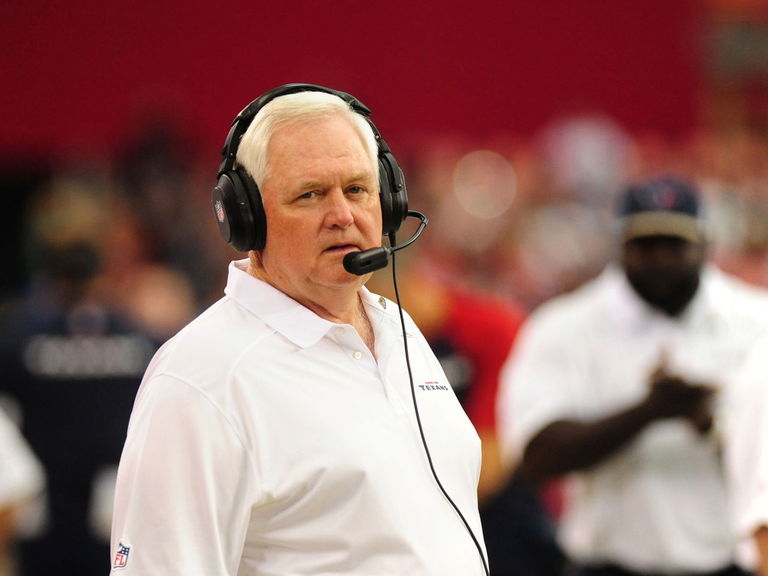 Broncos hire Wade Phillips as defensive coordinator | theScore.com