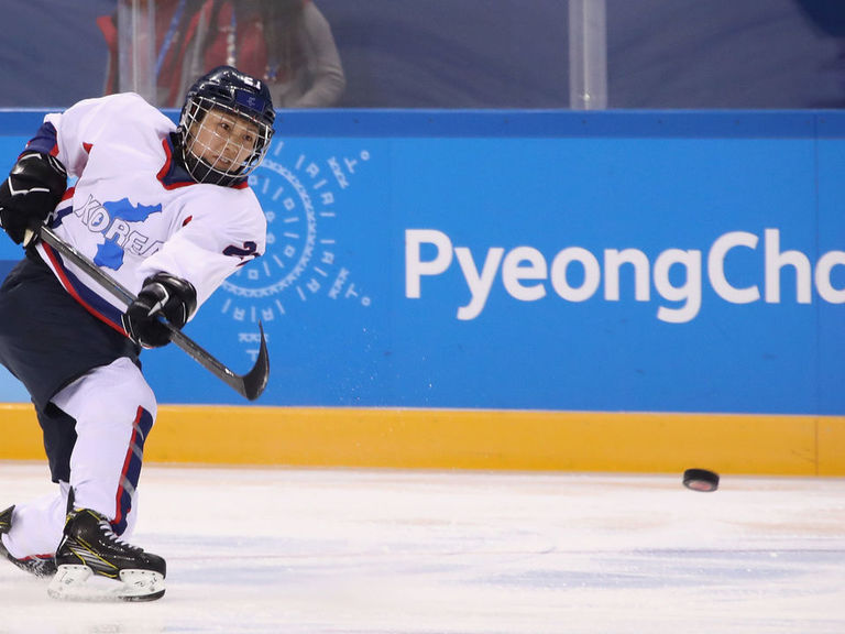 Joint Korean hockey team faces Switzerland in historic debut match
