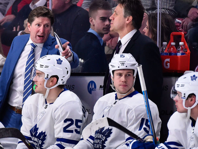 MONTREAL, QC - NOVEMBER 18: Head coach of the Toronto Maple Leafs Mike Babcock calls out instructions to his players against the Montreal Canadiens during the NHL game at the Bell Centre on November 18, 2017 in Montreal, Quebec, Canada. The Toronto Maple Leafs defeated the Montreal Canadiens 6-0.