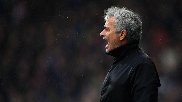 HUDDERSFIELD, ENGLAND - OCTOBER 21: Jose Mourinho, Manager of Manchester United shouts during the Premier League match between Huddersfield Town and Manchester United at John Smith's Stadium on October 21, 2017 in Huddersfield, England.