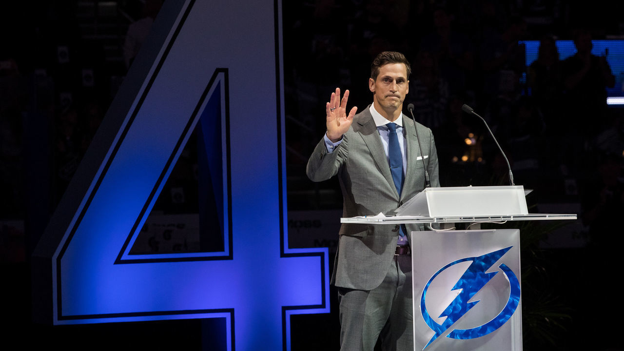 TAMPA, FL - FEBRUARY 10: Former player Vincent Lecavalier of the Tampa Bay Lightning waves to fans during his jersey retirement ceremony at Amalie Arena on February 10, 2018 in Tampa, Florida.