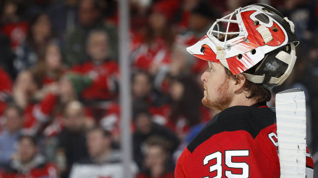 NEWARK, NJ - JANUARY 13: Cory Schneider #35 of the New Jersey Devils reacts against the Philadelphia Flyers during the third period at the Prudential Center on January 13, 2018 in Newark, New Jersey. The Flyers won 5-3.