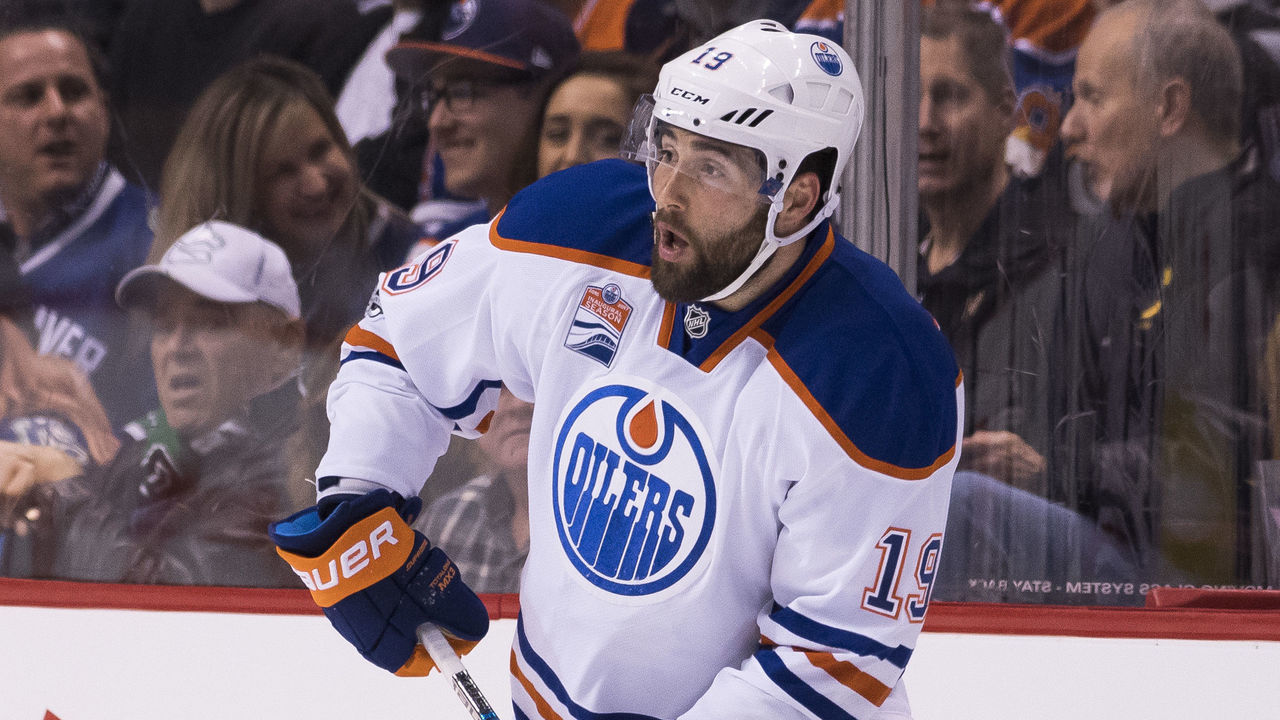 VANCOUVER, BC - APRIL 8: Patrick Maroon #19 of the Edmonton Oilers looks to pass the puck in NHL action against the Vancouver Canucks on April 8, 2017 at Rogers Arena in Vancouver, British Columbia, Canada.