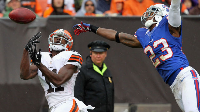 CLEVELAND, OH - SEPTEMBER 23: Cornerback Aaron Williams #23 of the Buffalo Bills breaks up a pass to wide receiver Mohamed Massaquoi #11 of the Cleveland Browns at Cleveland Browns Stadium on September 23, 2012 in Cleveland, Ohio.