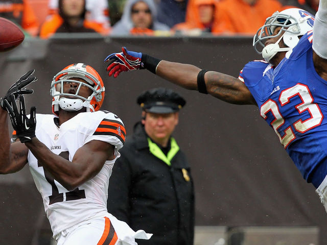 CLEVELAND, OH - SEPTEMBER 23: Cornerback Aaron Williams #23 of the Buffalo Bills breaks up a pass to wide receiver Mohamed Massaquoi #11 of the Cleveland Browns at Cleveland Browns Stadium on September 23, 2012 in Cleveland, Ohio.