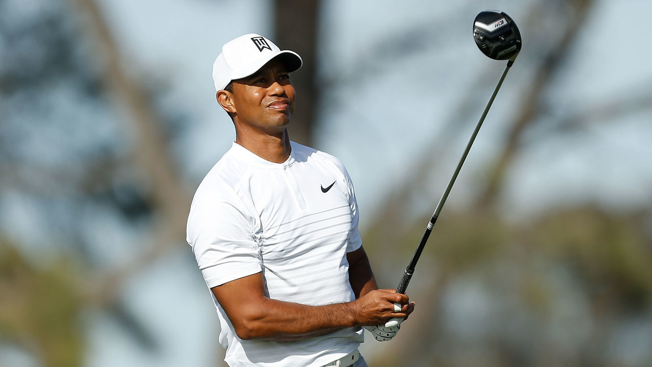 SAN DIEGO, CA - JANUARY 27: Tiger Woods plays his shot from the fifth tee during the third round of the Farmers Insurance Open at Torrey Pines South on January 27, 2018 in San Diego, California.