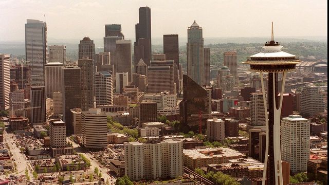 370258 13: (FILE PHOTO) The Space Needle, right, is viewed May 30, 2000 against the backdrop of downtown Seattle, WA. An earthquake measuring 6.8 in magnitude hit Seattle February 28, 2001.