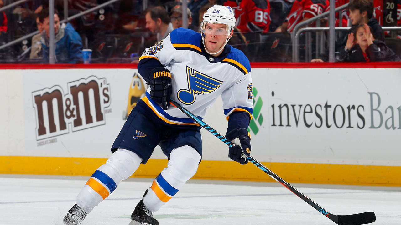 NEWARK, NJ - NOVEMBER 07: Paul Stastny #26 of the St. Louis Blues in action against the New Jersey Devils on November 7, 2017 at Prudential Center in Newark, New Jersey. The Blues defeated the Devils 3-1.