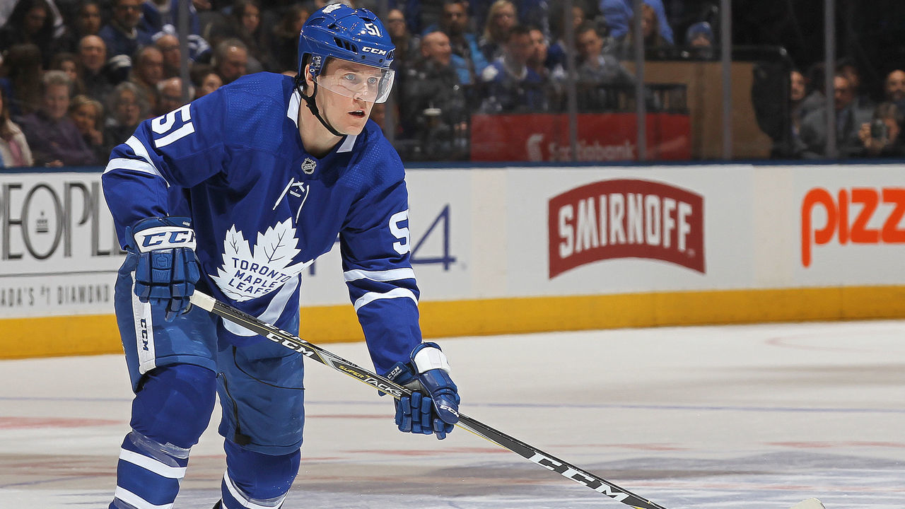 TORONTON, ON - JANUARY 6: Jake Gardiner #51 of the Toronto Maple Leafs skates against the Vancouver Canucks during an NHL game at the Air Canada Centre on January 6, 2018 in Toronto, Ontario, Canada. The Maple Leafs defeated the Canucks 3-2 in an overtime shoot-out.