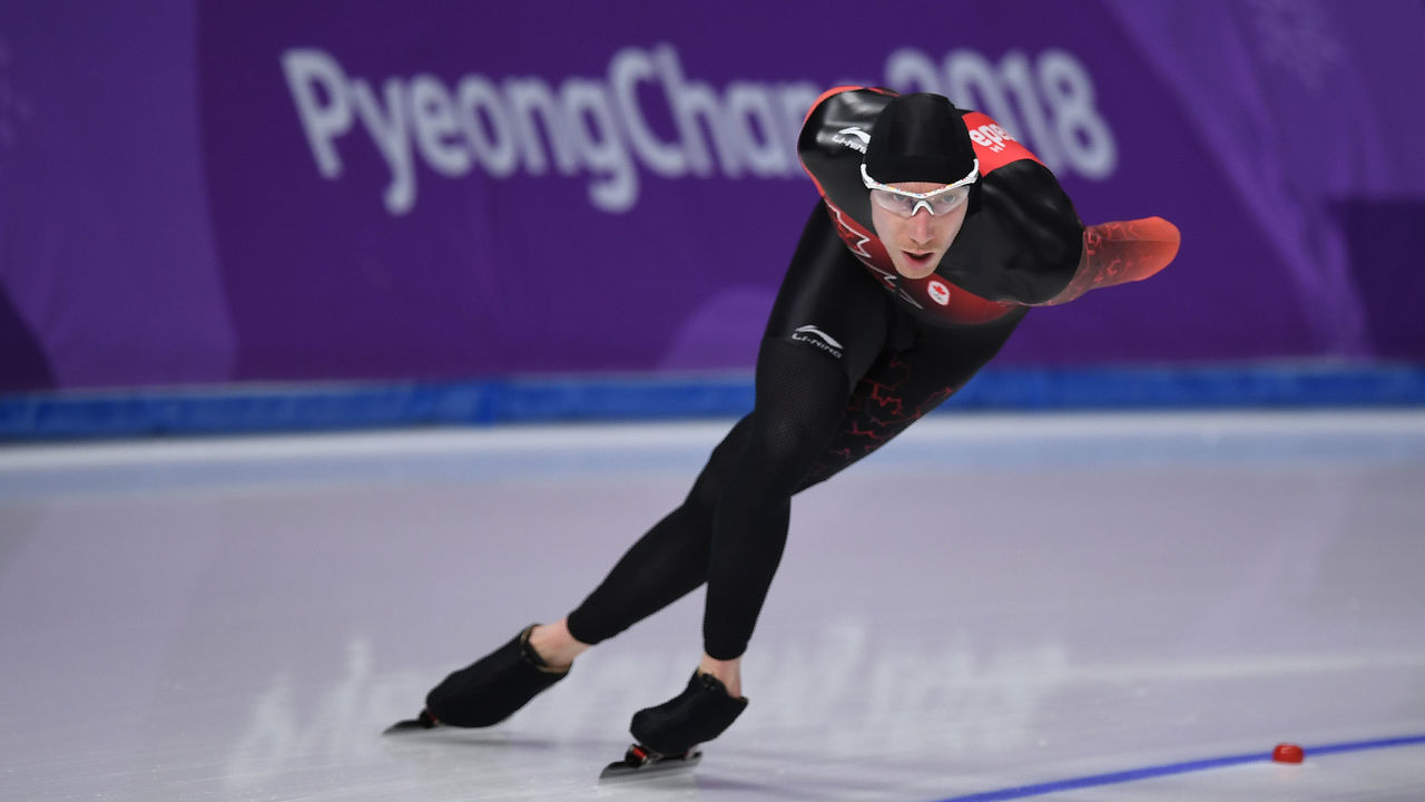 Canada's Ted-Jan Bloemen competes in the men's 10,000m speed skating event during the Pyeongchang 2018 Winter Olympic Games at the Gangneung Oval in Gangneung on February 15, 2018. / AFP PHOTO / JUNG Yeon-Je