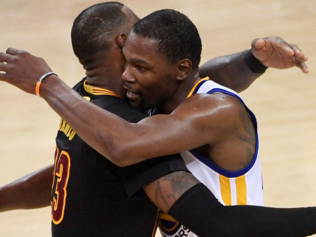 Durant on Fox News host's LeBron tirade: 'It was racist'