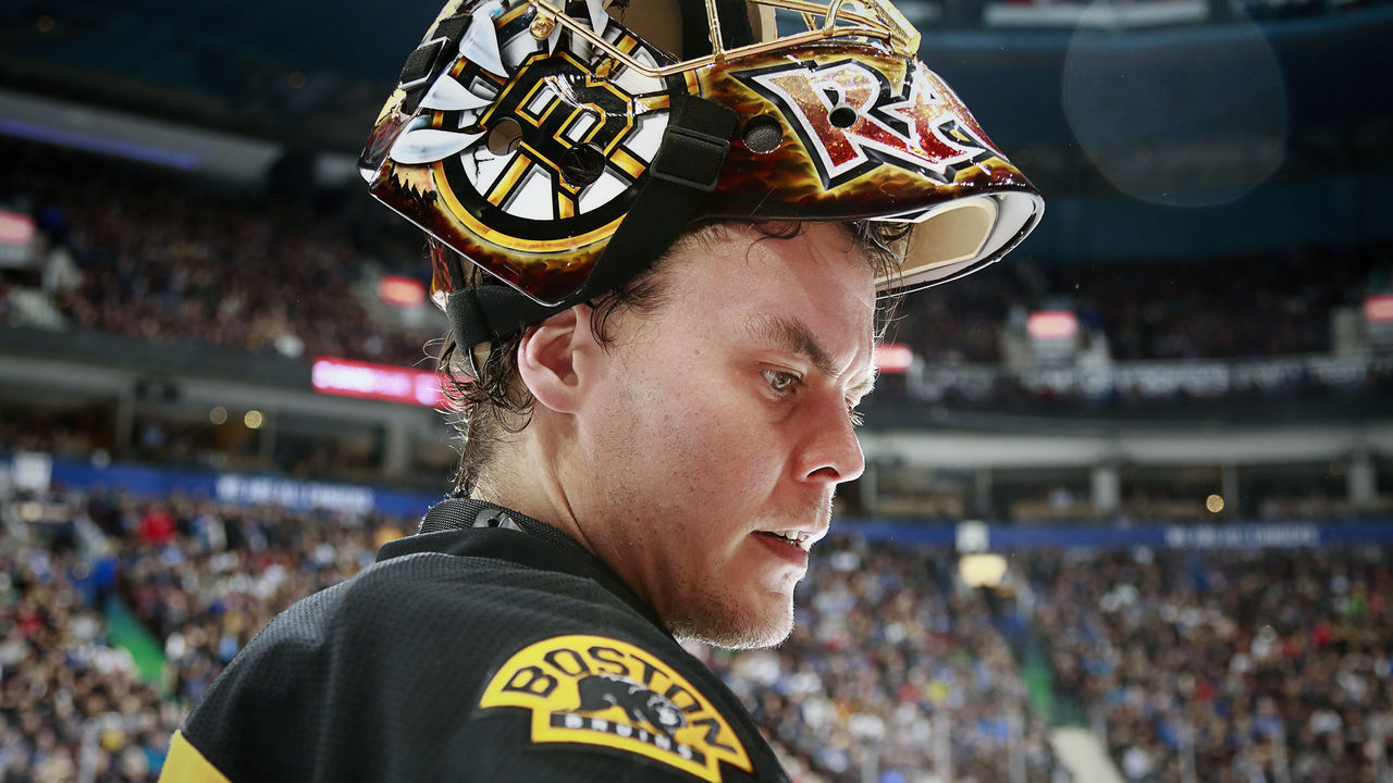 VANCOUVER, BC - MARCH 13: Tuukka Rask #40 of the Boston Bruins looks on from his crease during their NHL game against the Vancouver Canucks at Rogers Arena March 13, 2017 in Vancouver, British Columbia, Canada. 'n