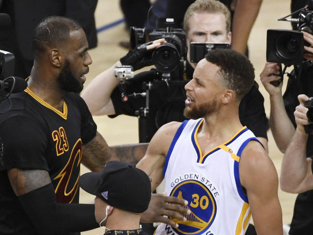 Poll: Are you Team LeBron or Team Stephen for the All-Star Game?